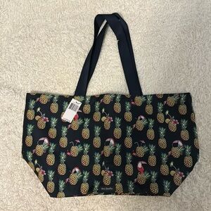 Vera Bradley tote